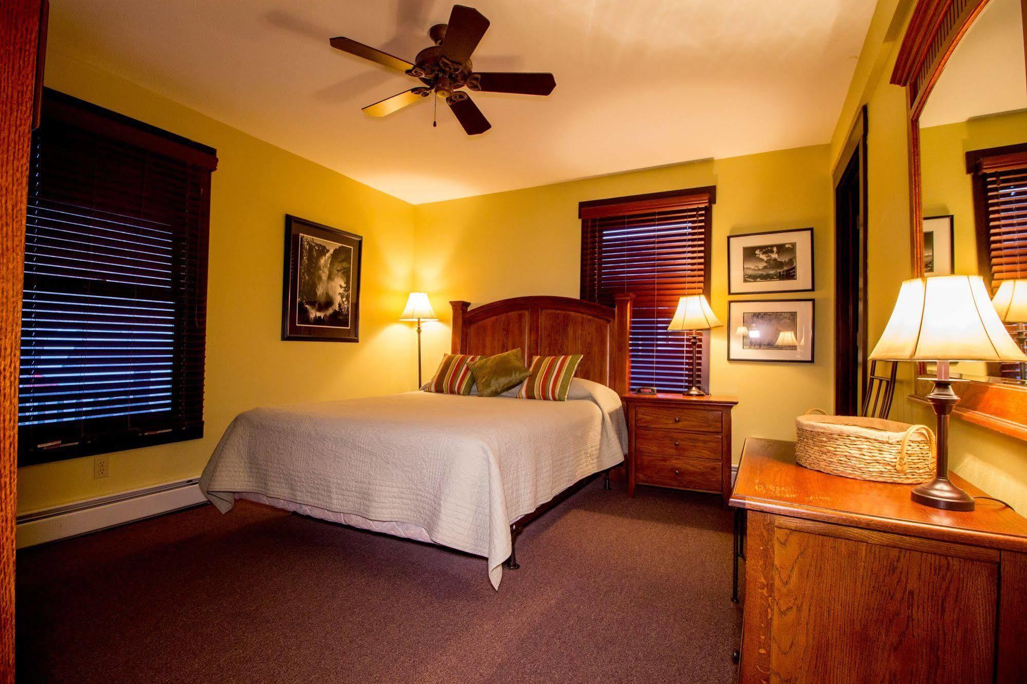 Marys Lake Lodge Mountain Resort And Condos استيس بارك المظهر الخارجي الصورة