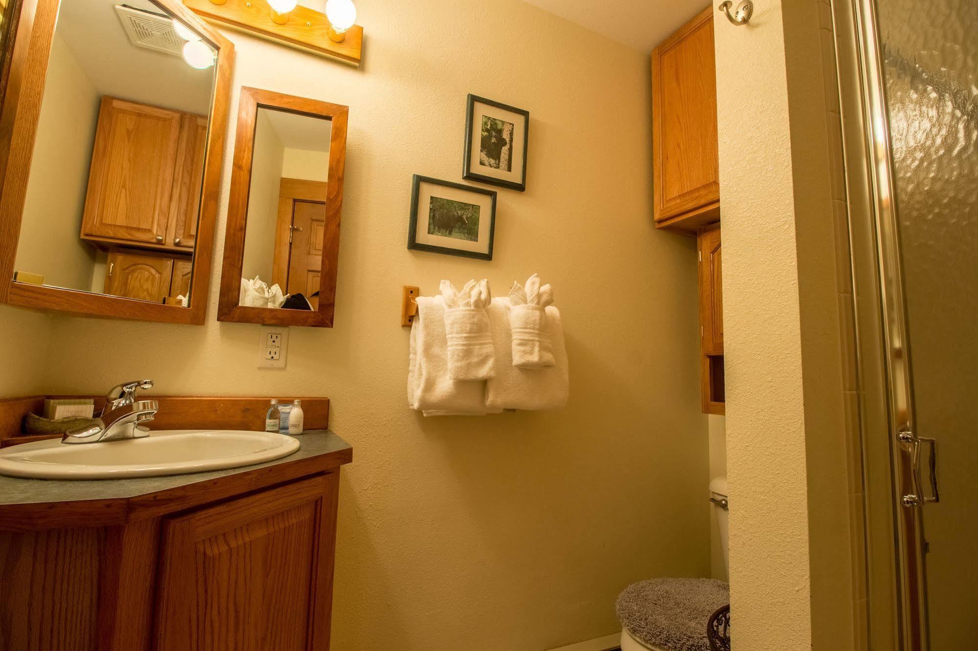 Marys Lake Lodge Mountain Resort And Condos استيس بارك المظهر الخارجي الصورة
