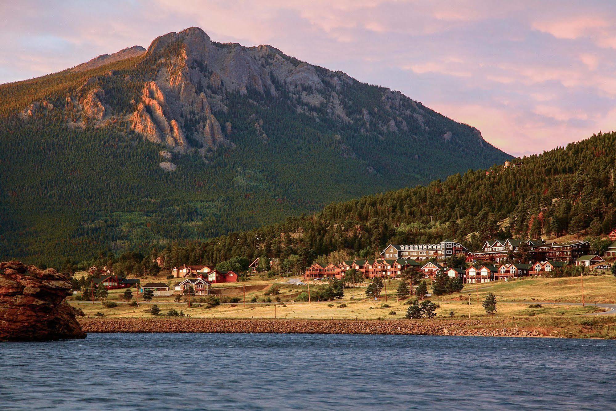 Marys Lake Lodge Mountain Resort And Condos استيس بارك المظهر الخارجي الصورة